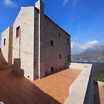 招待所 Sophia Limeni View
