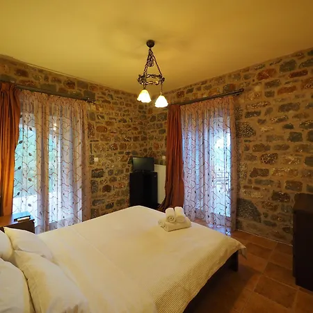 Sophia Limeni View 3* Areopoli