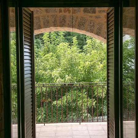 Sophia Limeni View