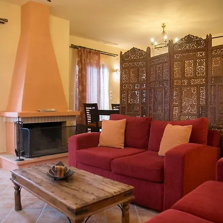 Sophia Limeni View Guest house