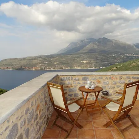 Guest house Sophia Limeni View Areopoli