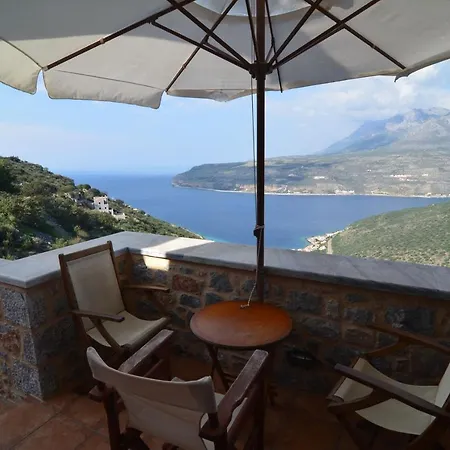 Guest house Sophia Limeni View Areopoli