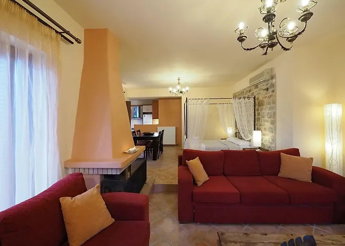 בית הארחה Sophia Limeni View