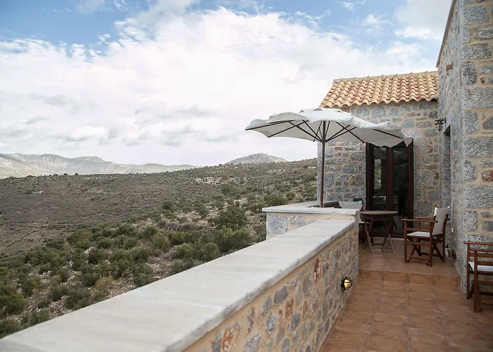 Sophia Limeni View בית הארחה 3*