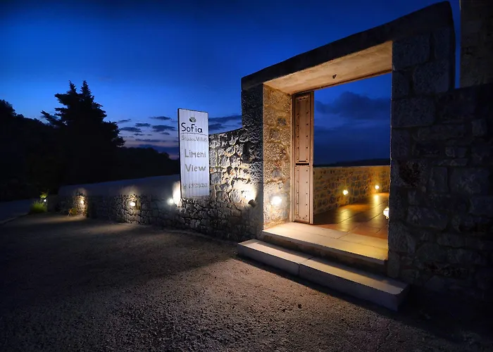 Sophia Limeni View בית הארחה אראופוליס