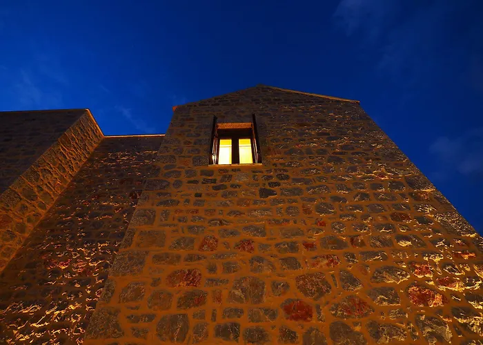 בית הארחה Sophia Limeni View 3*