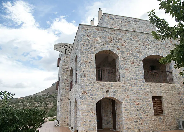 Sophia Limeni View أريبوليس