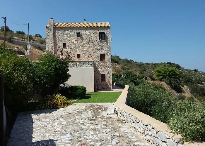 Sophia Limeni View بيت ضيافة أريبوليس