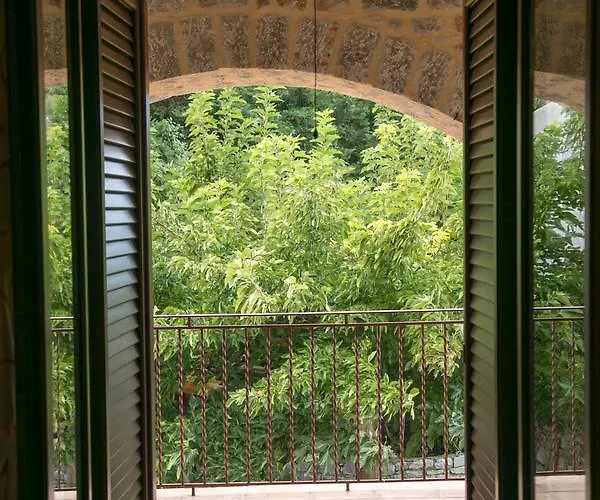 Sophia Limeni View