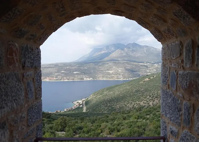 Sophia Limeni View بيت ضيافة 3*