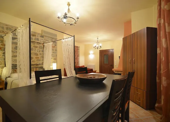 Sophia Limeni View بيت ضيافة 3*