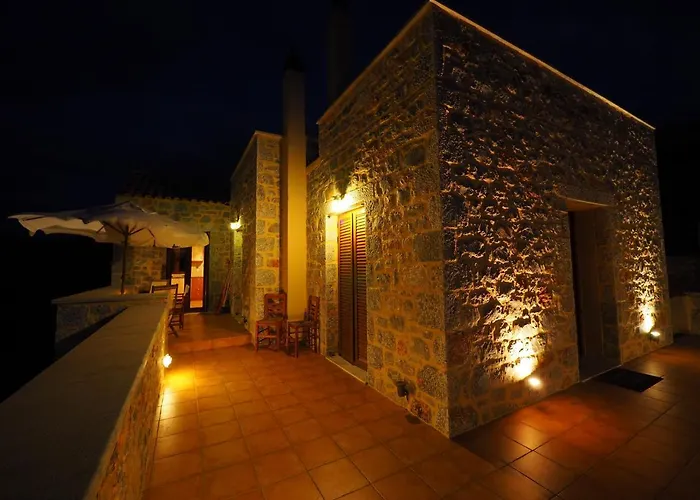 Sophia Limeni View بيت ضيافة